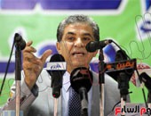أهالى وادى القمر بالإسكندرية يرفضون لقاء وزير البيئة بشركة الأسمنت