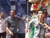 بالفيديو.. شاهد لحظة وصول المتهم بتعذيب الأطفال بدار أيتام مكة لمحكمة إمبابة
