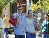 بالصور.. ميلا جوفوفيتش وبول أندرسون يتسوقان فى لوس أنجلوس