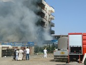 اشتعال النيران بأكوام القمامة بجوار مصنع أدوية بالمنيا