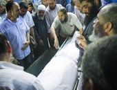 وصول جثمان عصام دربالة لدفنه بمسقط رأسه فى قرية بنى خالد بالمنيا 