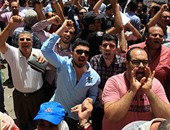 "عمال مصر الديمقراطى" يطالب بوقف قانون الخدمة المدنية حتى انعقاد البرلمان
