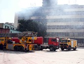 الحماية المدنية تسيطر على حريق فى مخلفات بجوار مستشفى بالعباسية