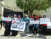 بالصور.. طلاب ثانوى يتظاهرون أمام وزارة التعليم للمطالبة بإلغاء التنسيق