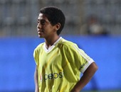 بالصور.. طفل الصحيفى يعيد نشر الإعلام الأجنبى "غسيل" الكرة المصرية