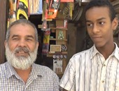 بالفيديو..مواطن للمسئولين :" أهل هشام ناس بسيطة وعاوزين له سماعة لتساعده على السمع "
