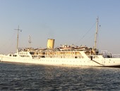 عمرو أديب: يخت "المحروسة" أول سفينة تعبر قناة السويس الجديدة والقديمة