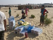 جمعية قرية أمل بالجيزة توزع إعانات على أسر النازحين بشمال سيناء