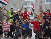 أهالى الإسماعيلية يحتفلون فى الشوارع والمنازل بافتتاح قناة السويس