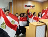 بالفيديو والصور.. أطفال مصر يهدون أغنية “يوم جديد” لقناة السويس عبر “اليوم السابع”