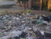 صحافة المواطن.. قارئ يشارك بصور انتشار القمامة أمام مستشفى برمسيس