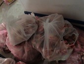 بالفيديو والصور.. ضبط كميات من اللحوم الفاسدة فى حملة موسعة بجنوب سيناء