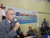 محافظ قنا يكرم 166 طالبا وطالبة من اوائل الشهادات العامة