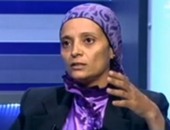 نجاة عبدالرحمن تعرض رقم هاتفها على الهواء وتواصل حملة "المليون توقيع"