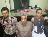 ضبط 3 عاطلين أحدهم هارب من أبوزعبل بحوزتهم أسلحة ومخدرات بالشرقية