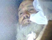 ليبيون يتداولون صورة عضو المؤتمر الوطنى السابق عقب مقتله فى اشتباكات
