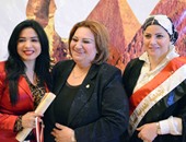 بالصور..تكريم رموز العمل النسائى وأمهات الشهداء فى إطلاق"جمعية نساء مصر"