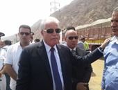 محافظ جنوب سيناء يفتتح وحدة الغسيل الكلوى بمدينة دهب
