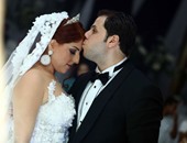 بالصور.. زفاف هيكل وميادة بحضور عمرو موسى ورامى صبرى وعدوية وفريق 8%