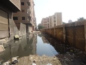 بالصور.. مجمع مدارس بشتيل يستقبل العام الدراسى بالقمامة والمياه والبلطجية