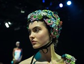 مجموعة الربيع والصيف للمصممة "صوفيا ويبستر" من أسبوع الموضة بلندن