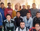 بالصور.. الأهالى يشاركون موظفى الأوقاف فى حملة لنظافة المساجد بكفر الشيخ 