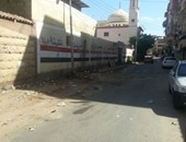 رفع مخلفات القمامة فى محيط المدارس بدمياط استعدادا للعام الدراسى الجديد