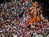 بالصور.. رقص وعروض غنائية فى مهرجان هندوسى بـ"نيودلهى"
