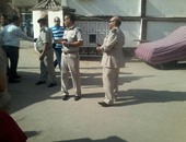 مدير أمن الإسكندرية يقود حملة لإزالة إشغالات محطة السوق "بباكوس"
