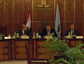 بدء اجتماع وزير التعليم العالى مع عمداء جامعة الإسكندرية