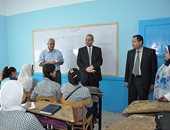وزير التعليم يتفقد مدارس المحلة فى زيارة مفاجئة