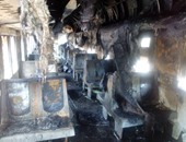 بالصور.. تفحّم قطار الركاب بمحطة مصر بعد السيطرة على الحريق