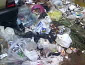 صحافة المواطن.. تراكم القمامة أمام مستشفى أبو الريش فى السيدة زينب