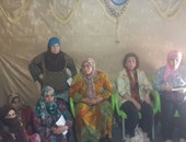 بالصور.. وفد المرأة العربية يرصد معاناة لاجئات سوريا بمخيم زحلة فى البقاع