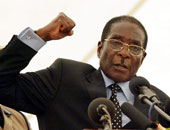 آلاف المتظاهرون يطالبون ببقاء الرئيس الزيمبابوى فى السلطة حتى الموت