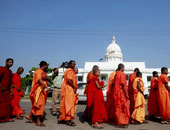 قرويون بوذيون يهدمون مسجدا ومدرسة فى بورما