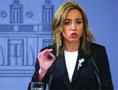 وفاة كارمن تشاكون أول وزيرة دفاع إسبانية عن عمر يناهز 46 عاما
