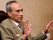 د.خطاب.. شجاعة متأخرة وتراجع تحت الضغوط