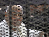 السجون: نقل مهدى عاكف من المستشفى إلى سجن طرة بعد تلقيه العلاج
