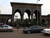 الأمن يحتجز 6 طالبات أزهريات داخل مدرعة بعد رفع إحداهن شعار رابعة
