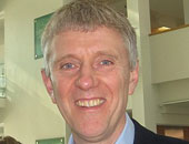 زرع أول عظام حوض مُصنعة من التياتنيوم بنظام ثلاثى الأبعاد