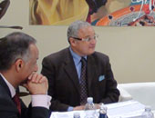 "زعزوع" يتسلم جائزة أفضل وزير سياحى من كبرى مجلات إيطاليا 