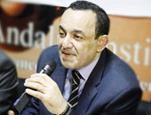 عمرو الشوبكى: المطالبة بتأجيل انتخابات البرلمان ليست فى صالح الدولة