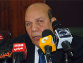 ننشر كواليس فك الاشتباك بين التنمية الإدارية والمحلية: وفد من "الإدارية" توجه لـ"الوزراء" عقب بيان نفى الدمج.. والعاملون يتساءلون من أى وزارة سيدير "لبيب".. ومصادر: وزير الاتصالات سيتولى "الإدارية"