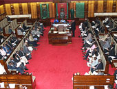 نواب المعارضة فى البرلمان الكينى يقاطعون الرئيس بالصفير