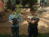مدرسة بالمنوفية تحتفل بعيد الأم بزراعة شجرة لكل طفل 