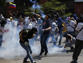 منظمات حقوقية تنتقد قرار فنزويلا باستخدام الأسلحة النارية فى المظاهرات