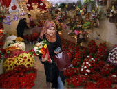 مسلمون فى ماليزيا يدعون الحكومة لشن حملة ضد "عيد الحب" 