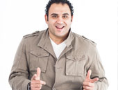 محمد عادل بديلاً لأكرم حسنى فى "ليالى الحلمية6" بسبب برنامجه