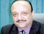 عادل المصرى: أزمة تأخر كتب الناشرين بمعرض الجزائر انتهت